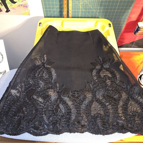 Luxury Maje ‘Jade’ Black Honeycomb Mesh Embroidered...